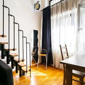 Apartament Primopiano - Inama, Mediolan